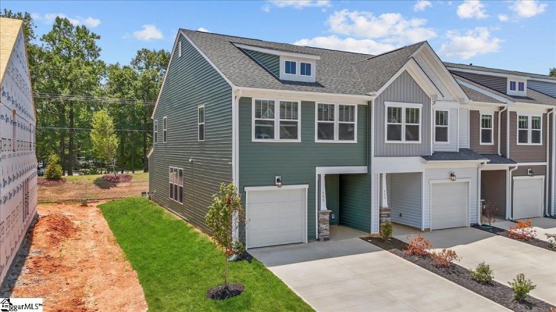 Property image 2 of 533 W Norvell Court in Ransdell Pointe, Spartanburg, SC 29307