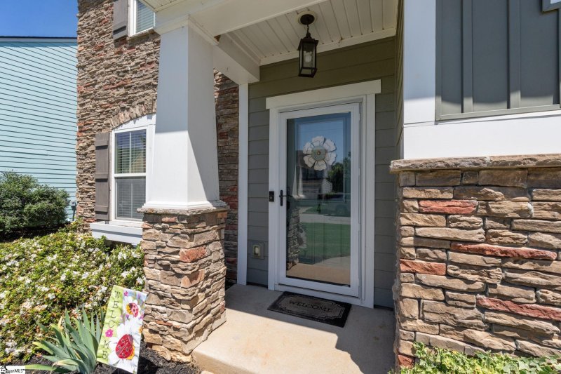 Property image 2 of 4 Weston Brook Way in Plantation Greene, Greenville, SC 29607