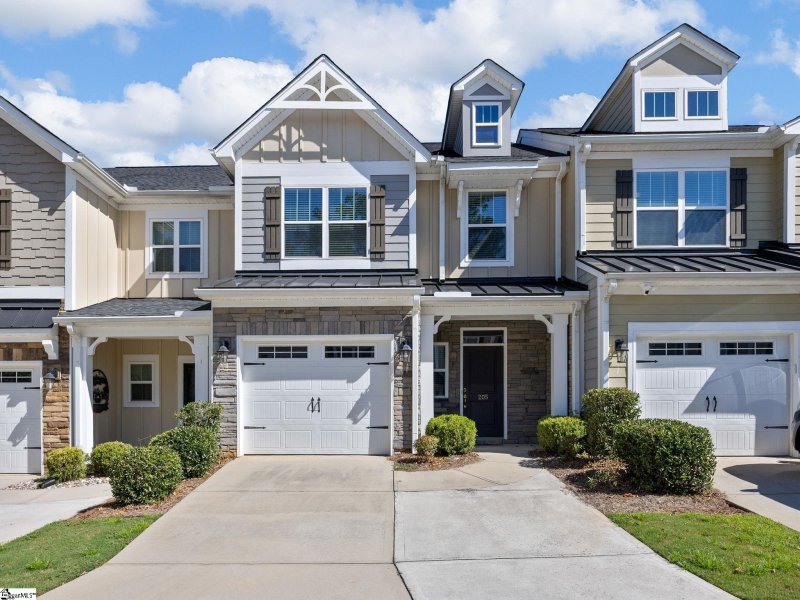 Property image 2 at 205 Nautique Court, Anderson, SC 29625-5935