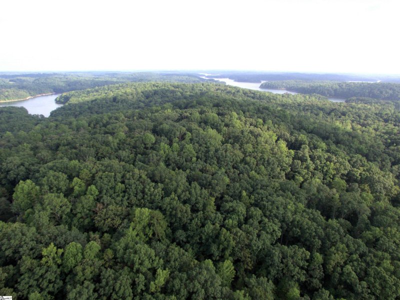 Property image 3 of 0 Harrow Drive in Foxwood Hills, Westminster, SC 29693