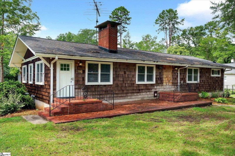 Property image 2 of 114 Brookside Road in Park Hills, Spartanburg, SC 29301