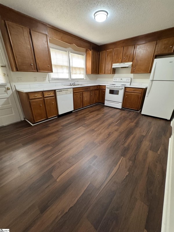 Property image 4 of 21 Glen Burnie Street in Highland, Greenville, SC 29605