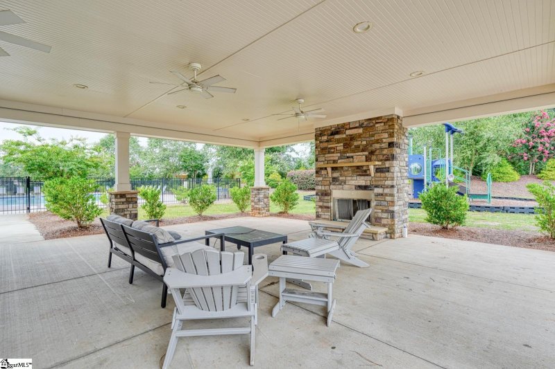 Property image 3 at 571 Yellow Fox Road, Greer, SC 29651