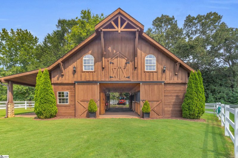 Property image 3 of 103 Ivy Trail in Chestnut Springs, Williamston, SC 29697