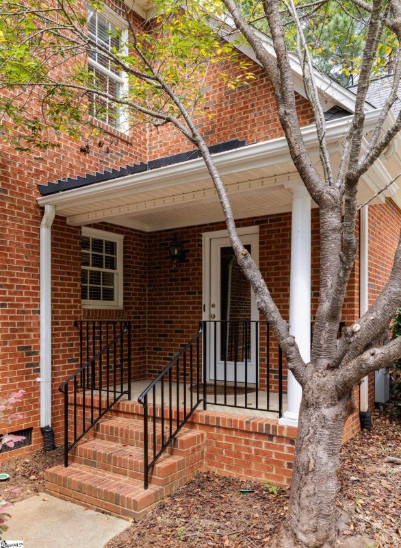 Property image 4 of 3 Chadbourne Lane in Stonehaven, Simpsonville, SC 29681