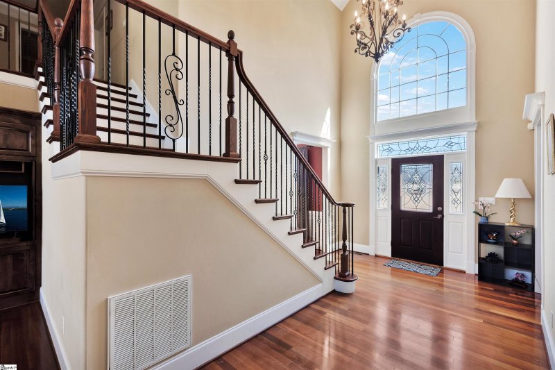 Property image 2 of 105 Garden Park Drive in Brookstone Meadows, Anderson, SC 29621