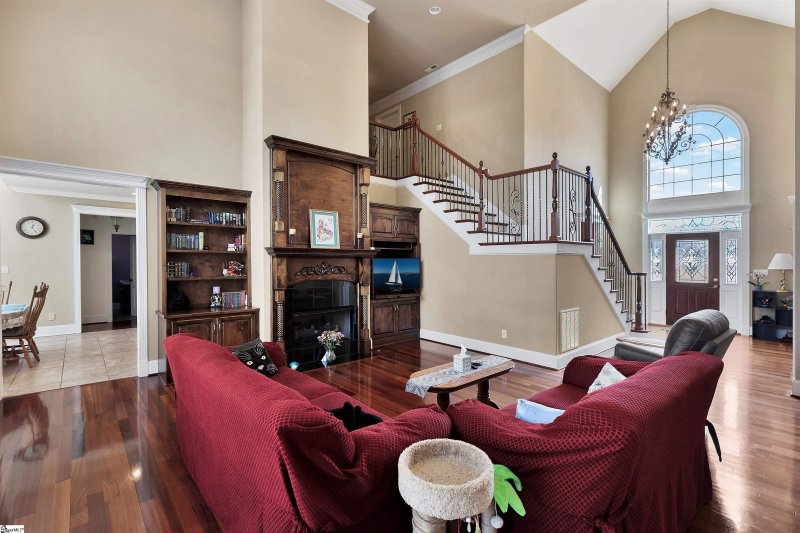 Property image 4 of 105 Garden Park Drive in Brookstone Meadows, Anderson, SC 29621