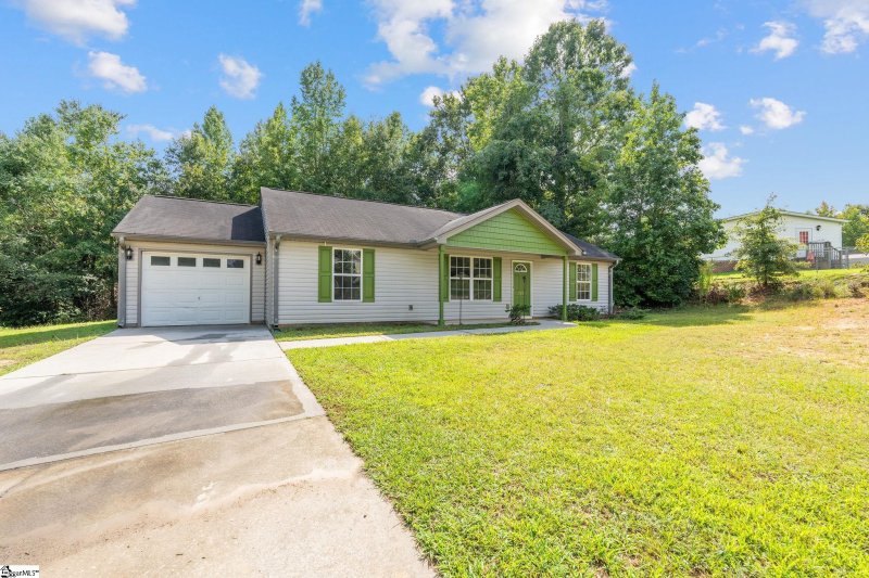 Property image 3 of 229 Lions Park Road in Forks of Beaverdam, Marietta, SC 29661