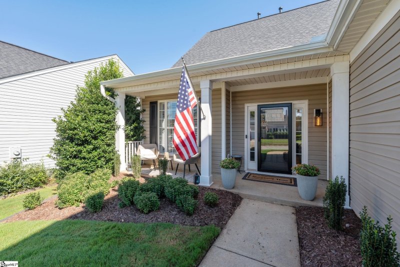Property image 5 of 102 Durand Court in St James Place, Greer, SC 29650