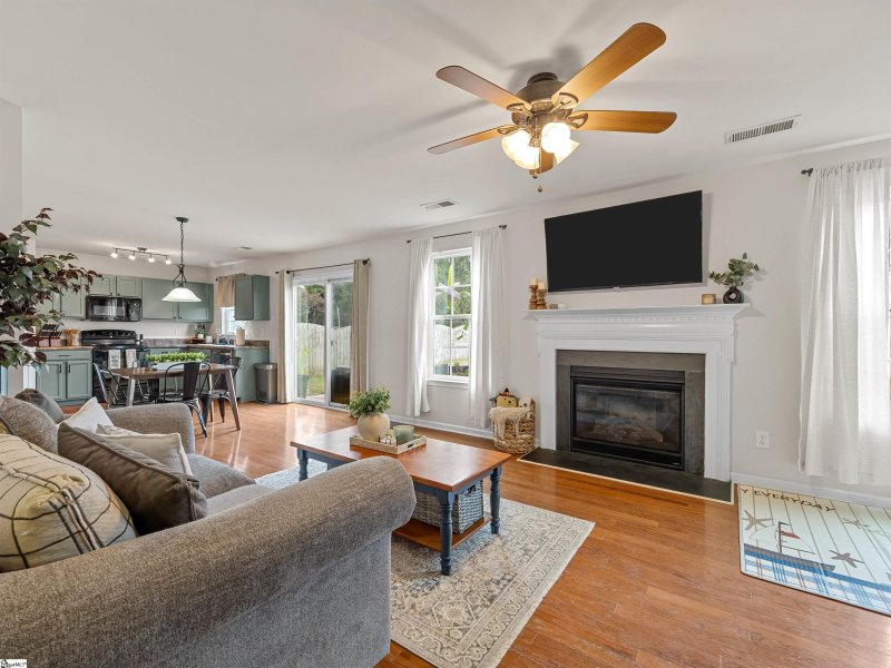 Property image 3 at 22 Pfeiffer Court, Simpsonville, SC 29681