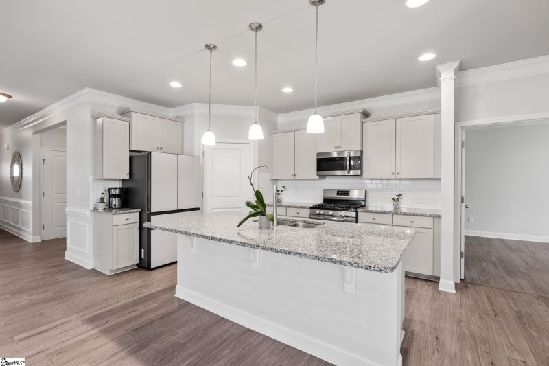 Property image 3 of 704 Ridgeville Crossing Drive in Ridgeville Crossing, Inman, SC 29349