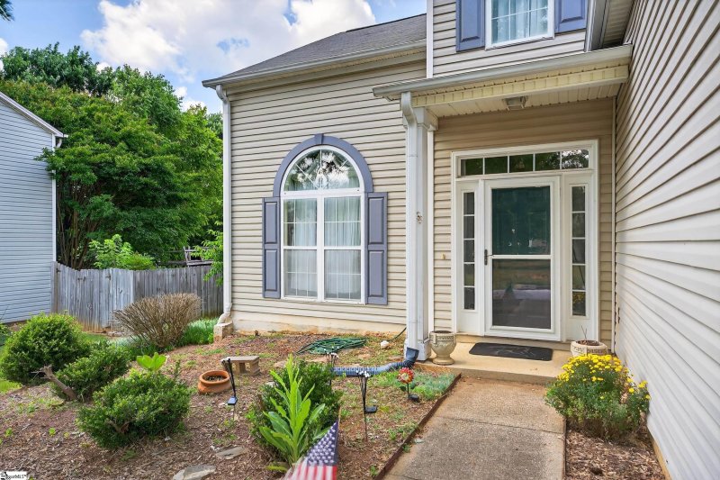 Baldwin Forest, Simpsonville Community