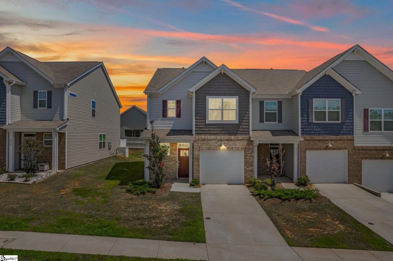 Property image 2 of 432 Bee Cove Way in The Falls at Meehan, Pendleton, SC 29670