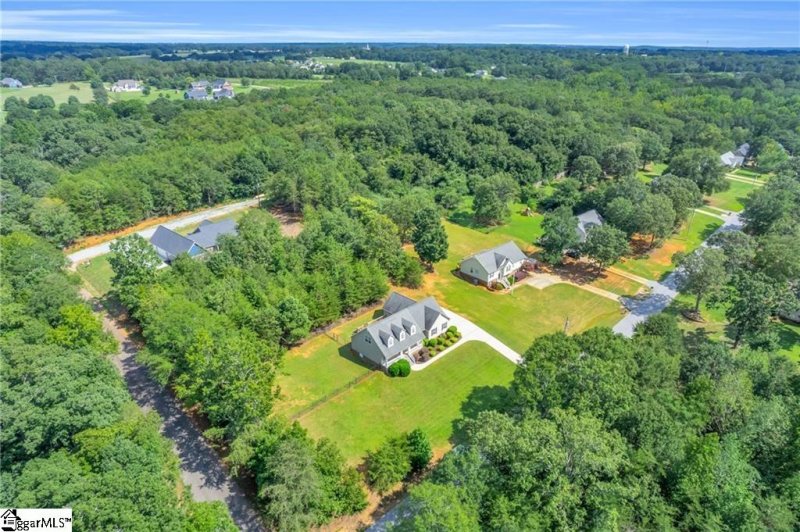 Property image 2 at 101 Richfield Drive, Anderson, SC 29625