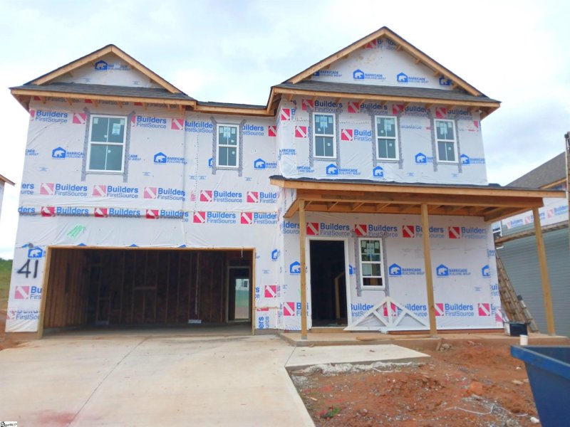 Property image 2 of 446 Haddon Trail in Rutledge Estates, Woodruff, SC 29388