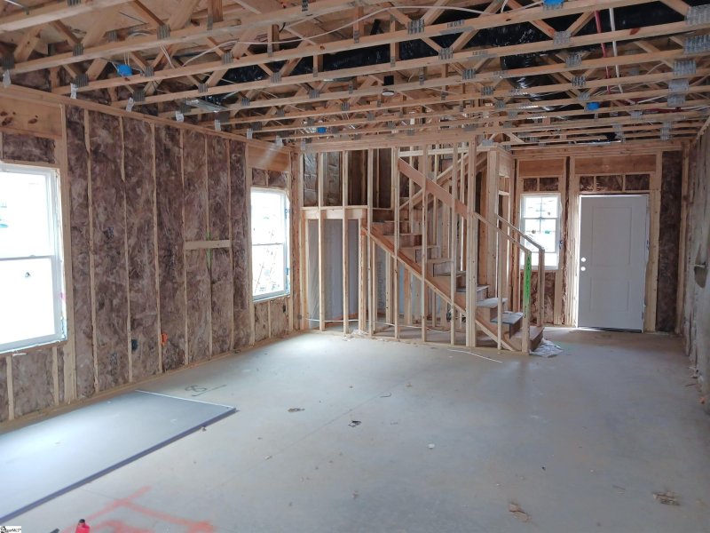 Property image 3 of 446 Haddon Trail in Rutledge Estates, Woodruff, SC 29388