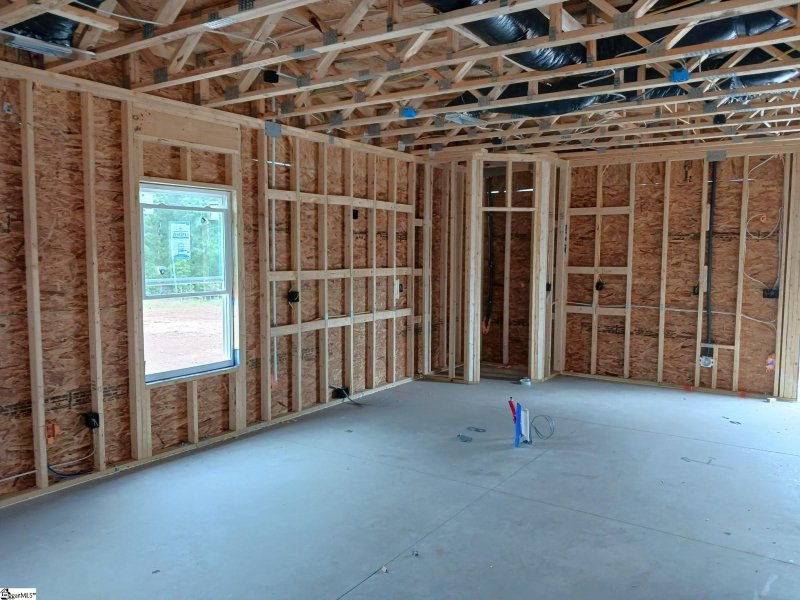 Property image 4 of 461 Haddon Trail in Rutledge Estates, Woodruff, SC 29388