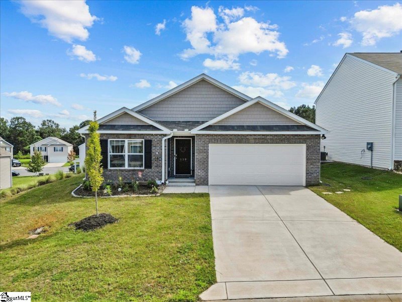 Property image 2 of 110 Ashwood Way in Lenhardt Grove, Easley, SC 29640