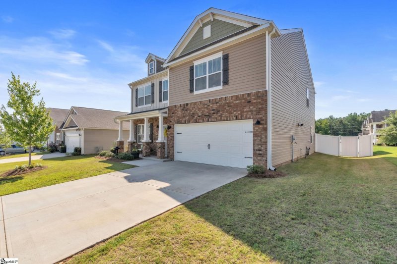 Property image 2 of 217 Lily Pond Place in Pearson Farms, Easley, SC 29642