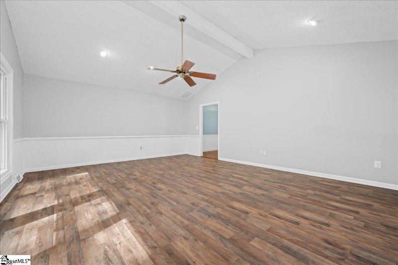 Property image 5 of 109 Nottingham Court in Georgetown, Easley, SC 29640