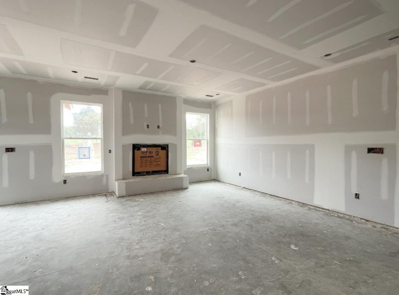 Property image 5 of 1813 Betsy Ross Drive in Founders Club, Moore, SC 29369