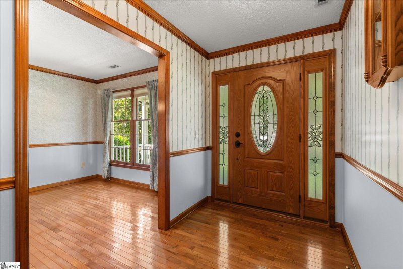 Property image 3 at 105 Lombardy Court, Simpsonville, SC 29681