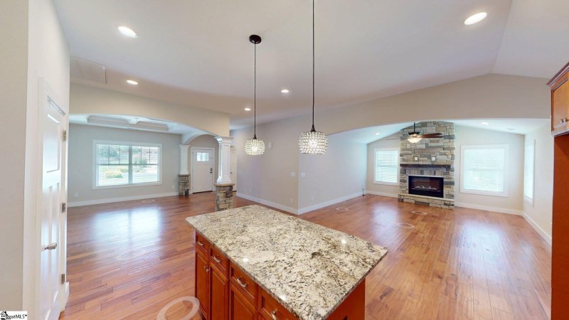 Property image 3 of 330 Saddlers Run in Saddlers Walk, Chesnee, SC 29323