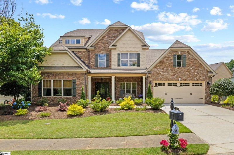 15 Knights Valley Drive