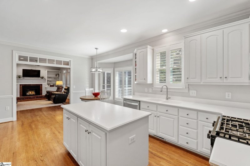 Property image 4 at 19 Hickory Chip Court, Simpsonville, SC 29681