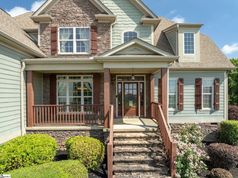 Property image 2 of 6 Niagara Place in Clear Springs, Simpsonville, SC 29681