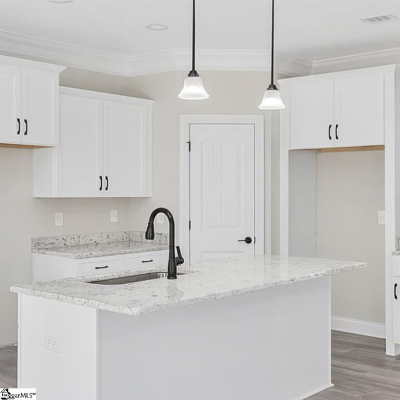 Property image 4 at 110 Baker Court, Easley, SC 29640