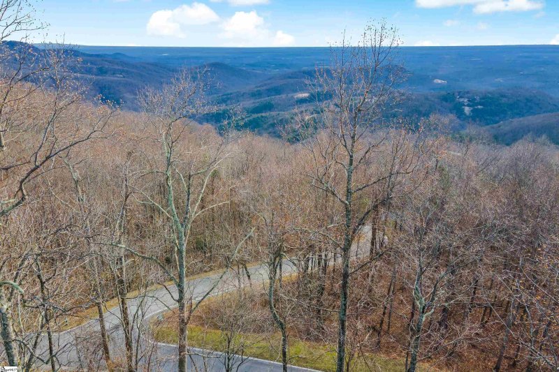 Property image 2 of 35 Foggy Cut Lane in The Cliffs at Glassy, Landrum, SC 29356