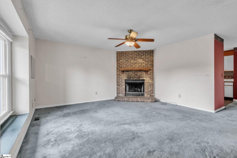 Property image 4 at 121 Apollo Avenue, Greer, SC 29651