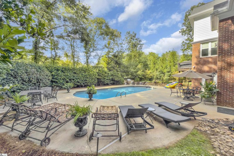 Property image 2 at 121 Linkside Drive, Taylors, SC 29687