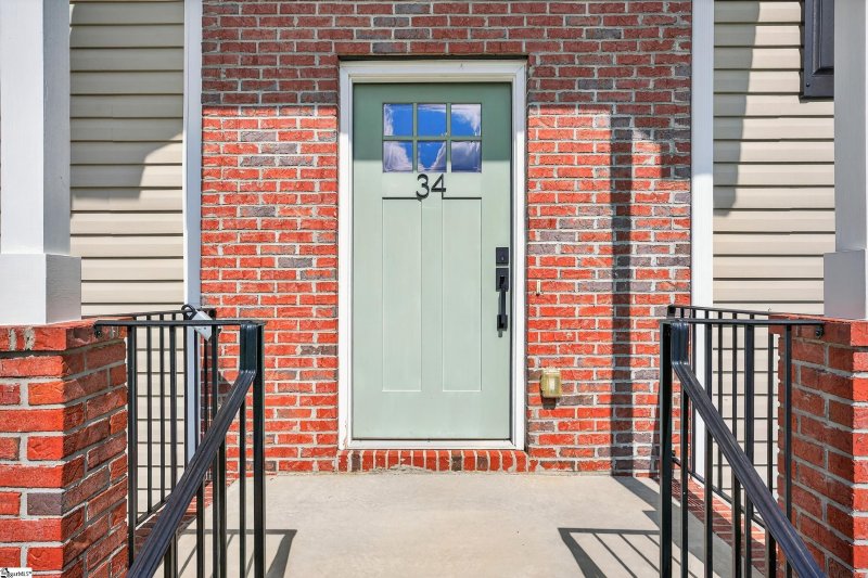 Property image 4 at 34 Spring Fellow Lane, Taylors, SC 29687