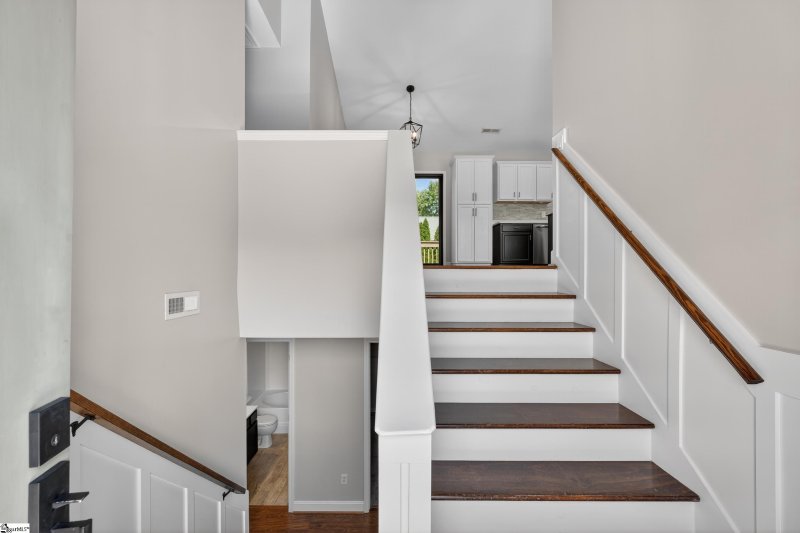 Property image 5 at 34 Spring Fellow Lane, Taylors, SC 29687