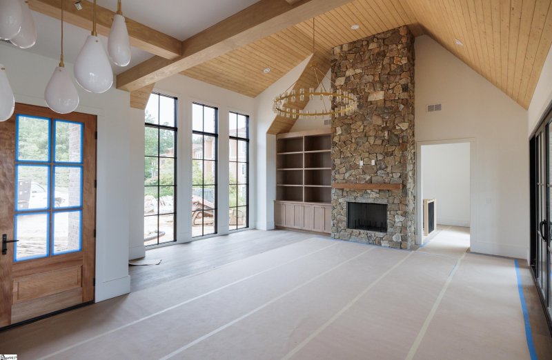 Property image 4 at 800 Montebello Drive, Greenville, SC 29609