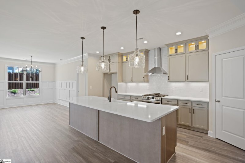 Property image 5 at 300 Ridgebury Place, Greenville, SC 29607