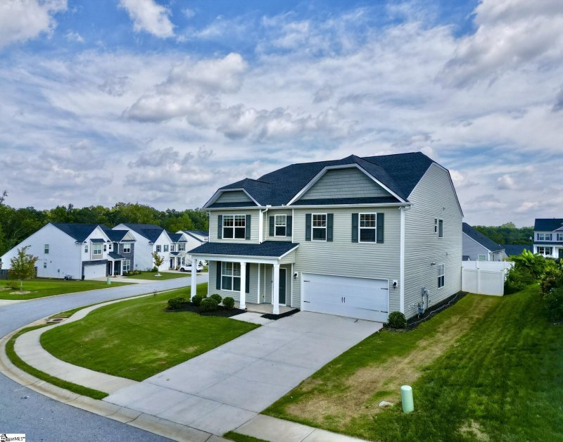 Property image 3 of 126 Mayfield Crossing Lane in Mayfield Crossing, Duncan, SC 29334