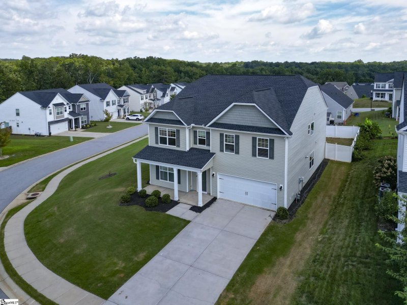 Property image 4 of 126 Mayfield Crossing Lane in Mayfield Crossing, Duncan, SC 29334