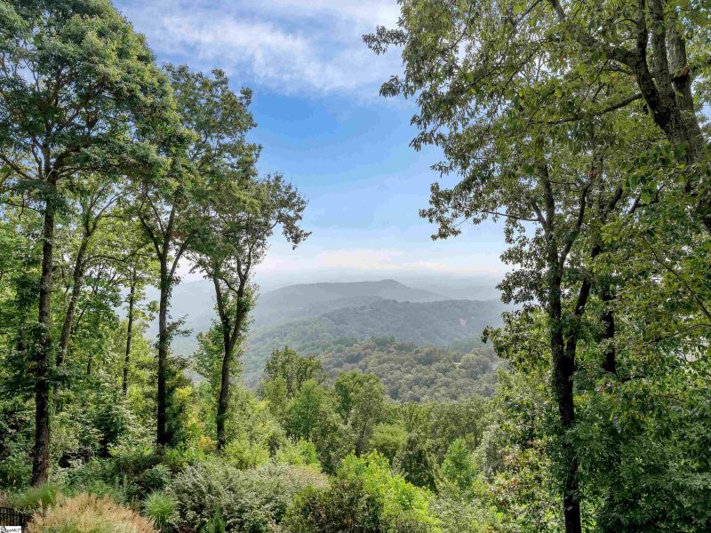 Property image 2 of 8 Moss Falls Lane in The Cliffs at Glassy, Landrum, SC 29356