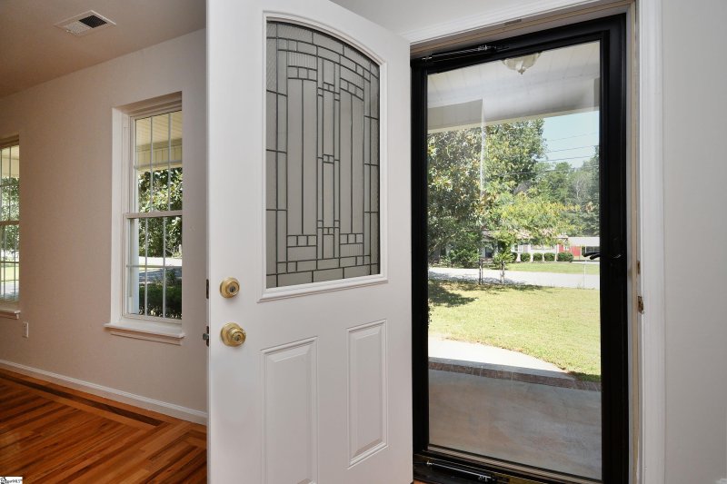 Property image 5 of 102 Tripp Street in Parkview, Williamston, SC 29697