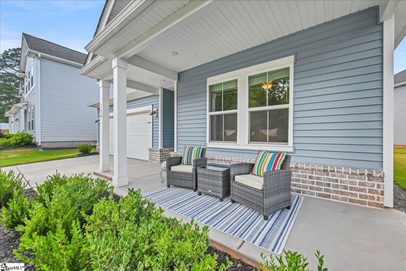 Property image 2 of 184 Wimberly Lane in Indigo Park, Easley, SC 29642