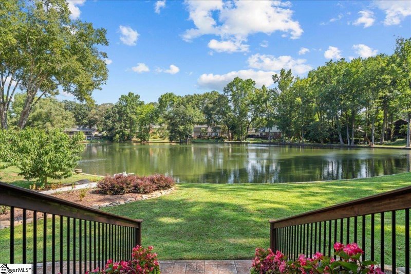 Property image 2 at 19 Red Fox Trail, Greenville, SC 29615