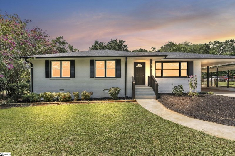 Property image 3 at 403 Watkins Road, Greenville, SC 29617