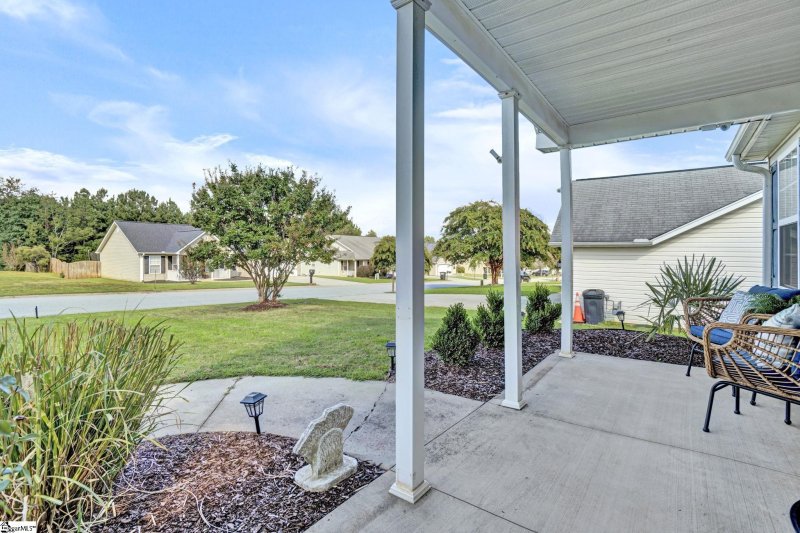 Property image 3 at 118 Palm Branch Way, Anderson, SC 29621