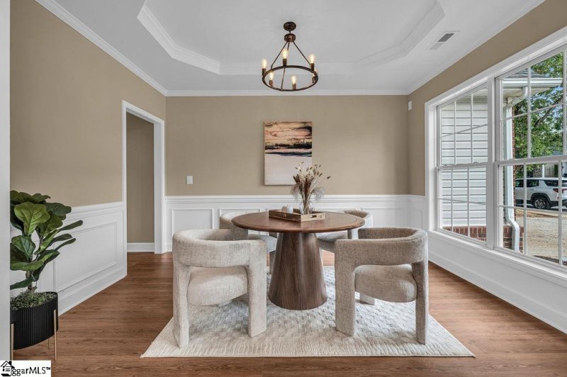 Property image 5 at 4 Breezewood Court, Greenville, SC 29607