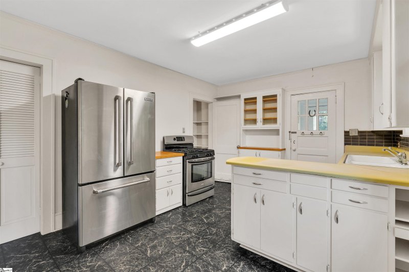 Property image 2 at 771 Palmetto Street, Spartanburg, SC 29302