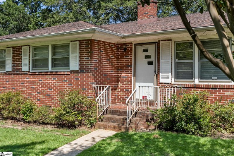 Property image 4 at 1015 Fairfield Drive, Anderson, SC 29621