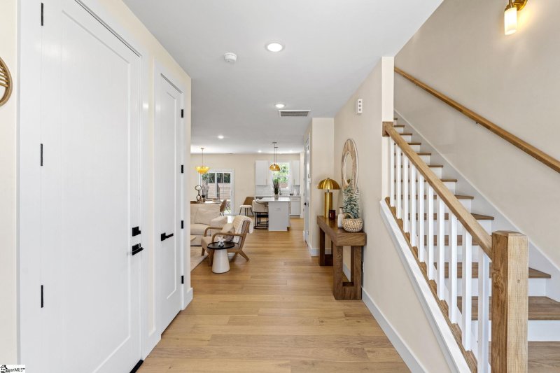 Property image 5 of 3 Taverly Drive in Jupiter Townes, Greenville, SC 29605